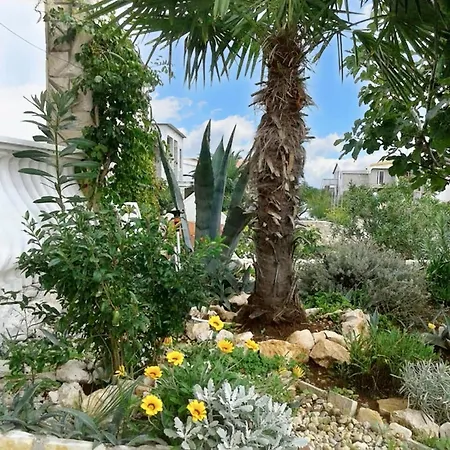 Comfortable In Vir, Sea And Mountain View, 35m² * Вир