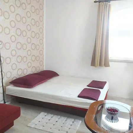 Comfortable In Vir, Sea And Mountain View, 35m²