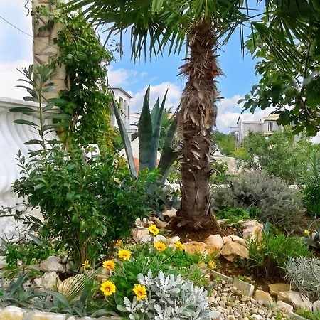 Apartman Comfortable In Vir, Sea And Mountain View, 35m² *