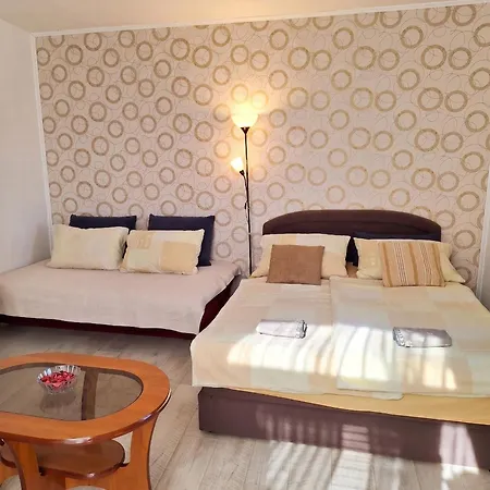 Comfortable In Vir, Sea And Mountain View, 35m² * Vir
