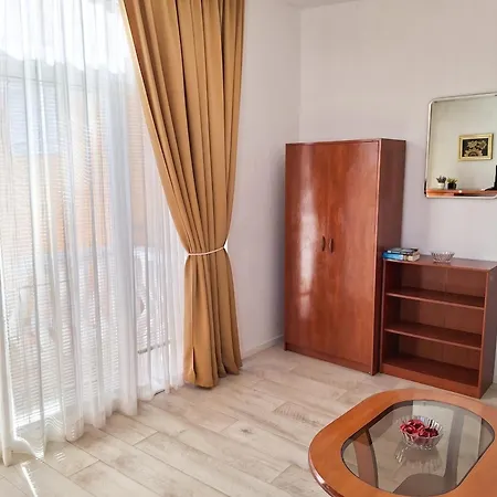 Comfortable In Vir, Sea And Mountain View, 35m² Apartman *