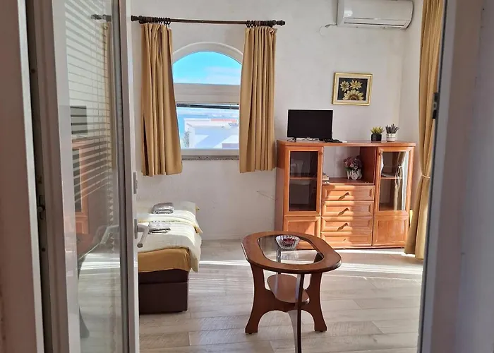 Comfortable In Vir, Sea And Mountain View, 35m² *