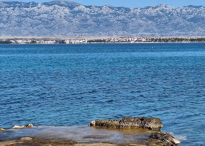 Comfortable In Vir, Sea And Mountain View, 35m² Apartment *